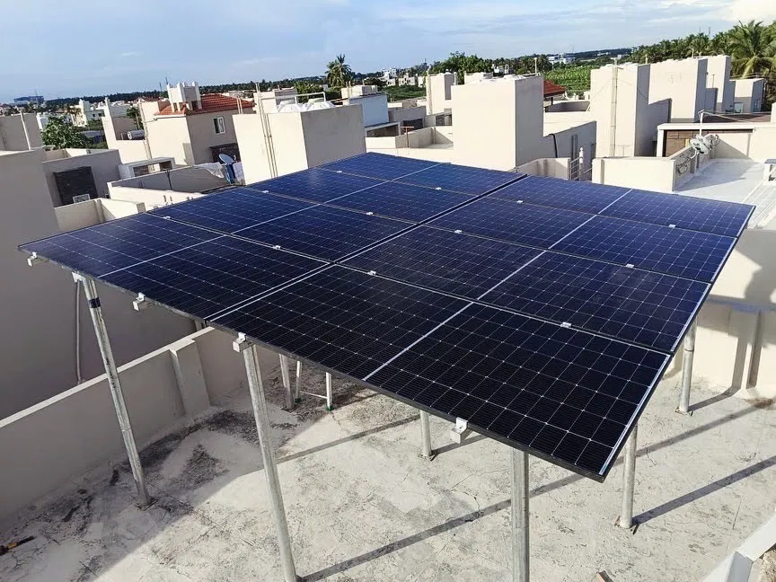 Solar-power-setup-solar-rich-green-power