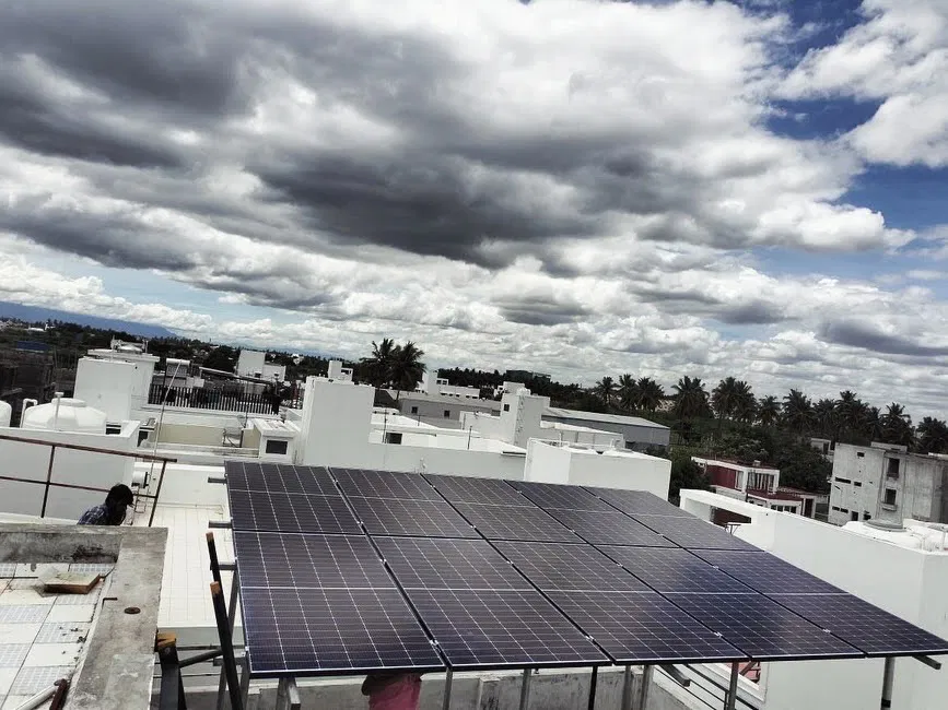 Solar-power-setup-solar-rich-green-power