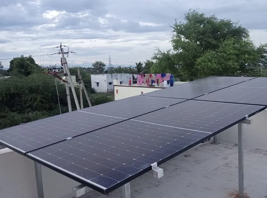 solar-power-setup-solar-rich-green-power